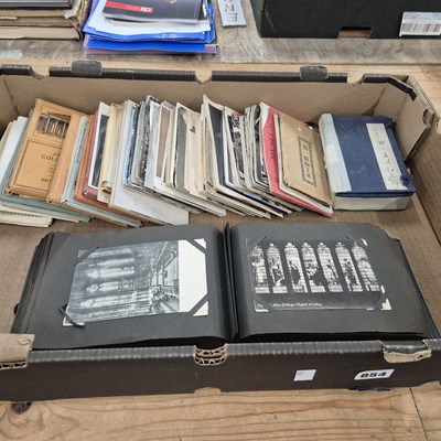 Lot 854 - A collection of vintage photographs and ephemera