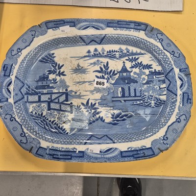 Lot 865 - A blue and white meat platter