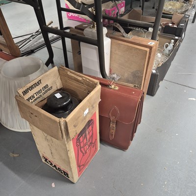 Lot 877 - A Tilley lamp, china and glass etc.