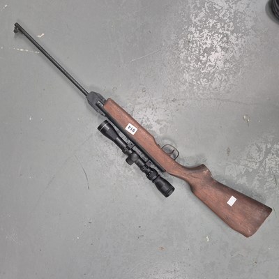 Lot 914 - A vintage break-barreled air rifle with a...