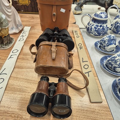 Lot 926 - Two pairs of binoculars