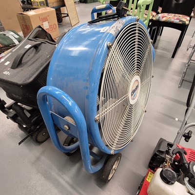 Lot 416 - A large Clarke builders drying fan