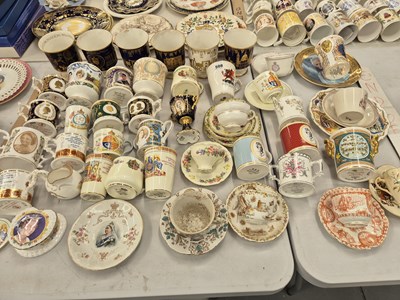 Lot 508 - Crown Derby, Coalport, Halcyon Days and other...