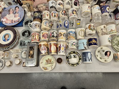 Lot 541 - A 1902 Doulton coronation mug, later royal...