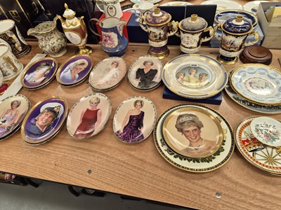 Lot 550 - Three Aynsley royal jars and covers, two Queen...