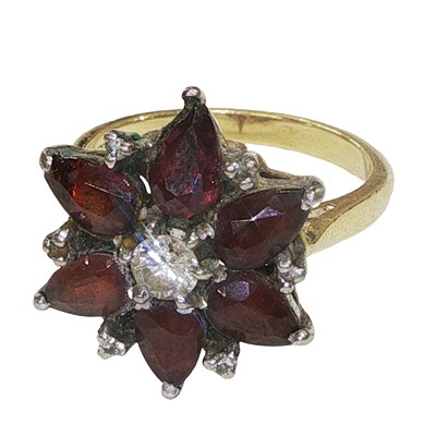 Lot 1097 - Vintage pear-cut gemset and diamond cluster...