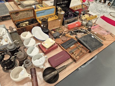 Lot 611 - Medical instruments, electrical stimulating...
