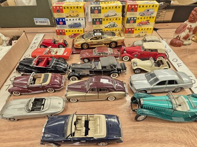 Lot 622 - A collection of Franklin and Danbury Mint...