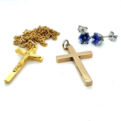 Lot 1163 - A pair of round brilliant cut Tanzanite stud...