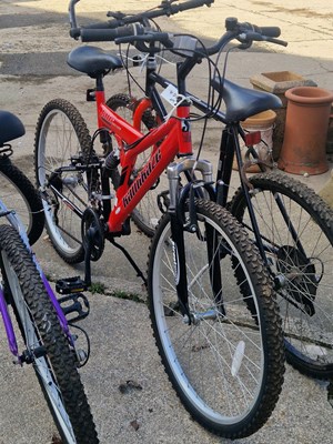 Lot 960A - A mens Streetzone dual suspension, A-frame...