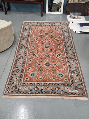 Lot 1462 - A good quality oriental rug of Persian Tabriz...