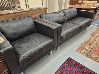 Lot 220 - A good quality retro 1970's /80's leather...