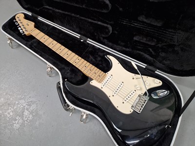 Lot 928 - A Fender Stratocaster 2004 50th Anniversary...