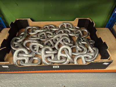 Lot 418 - Quantity of aluminium chain, 6 chains 50cm each