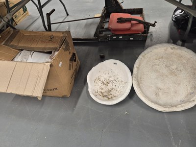 Lot 468 - Various decorative composition planters