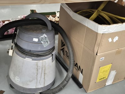 Lot 673 - An Aqua Vac, etc.