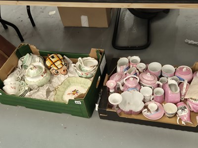 Lot 676 - An antique tea set and a mixed selection of...