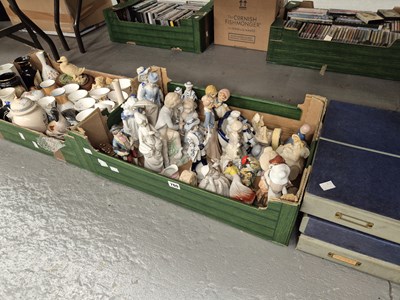 Lot 760 - Two boxes of figurines and chinaware