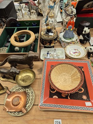 Lot 774 - Two iron dog form nut crackers, a Derby cat, a...