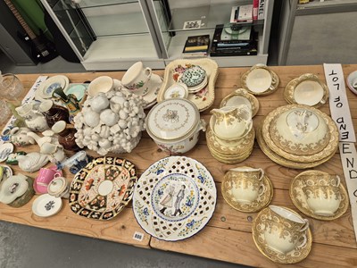 Lot 886 - An Edwardian tea set, a white porcelain fruit...