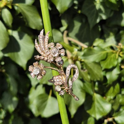Lot 86 - A Victorian diamond-set foliate spray brooch,...