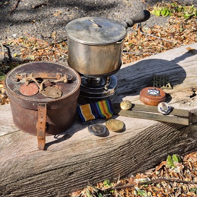 Lot 82 - A pair of WWI medals presented to 141251...