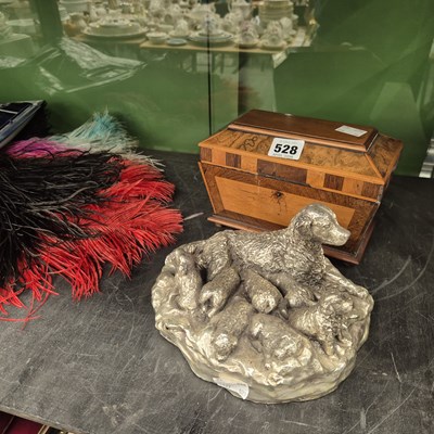 Lot 528 - A sarcophagus tea caddy, ostrich feathers, a...