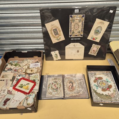 Lot 533 - Paper lace valentine and other cards