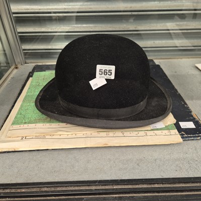 Lot 565 - A writing folder, maps and a Lock's black...