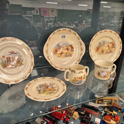 Lot 578 - Six Doulton 'Bunnikns' wares