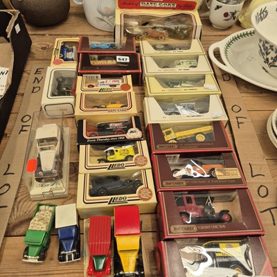 Lot 647 - Boxed and loose die cast vintage advertising...