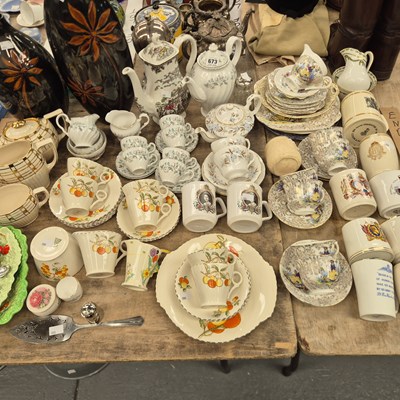 Lot 673 - T G Green, Royal Standard and other tea wares,...