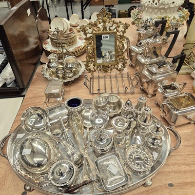 Lot 800 - Electroplate tea and coffee wares, an oval...