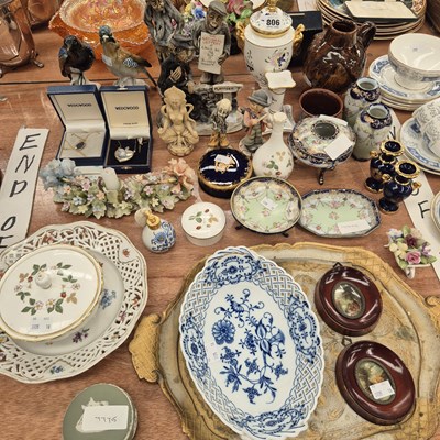 Lot 806 - A slip ware owl jug with a cup cover, Dresden...