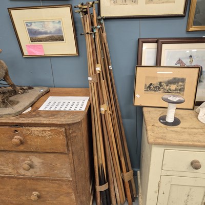 Lot 23 - A large collection of vintage snooker cues and...