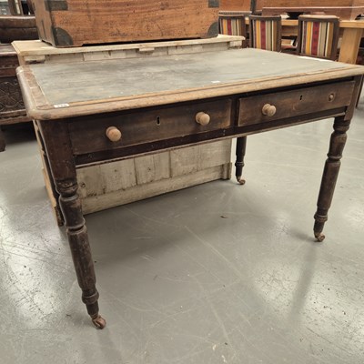 Lot 115 - A Victorian writing table H 77 W 109 D 69cm