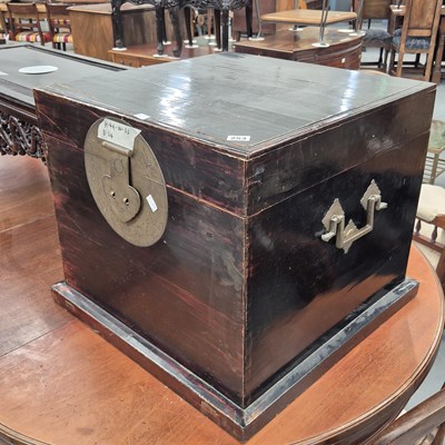 Lot 254 - An oriental brass-mounted lacquered blanket...