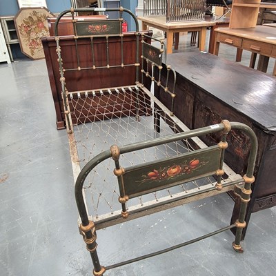 Lot 314 - A Victorian tole-painted iron single bed H 111...