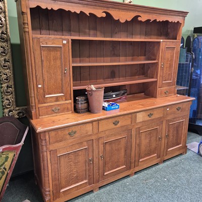 Lot 425 - A bespoke large Georgian style oak four-door...