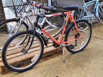 Lot 476 - A Peugeot 'Trail' mountain bike with mud...