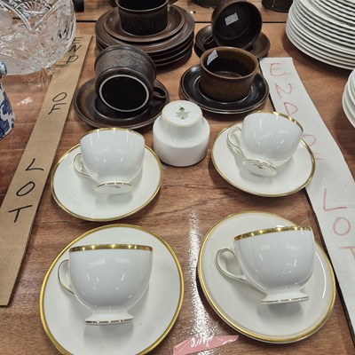 Lot 868 - Two part tea sets