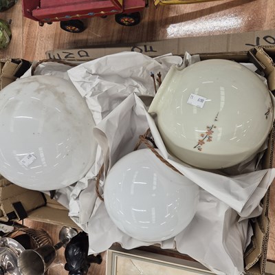 Lot 916 - Three glass globe light fittings