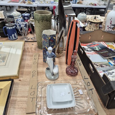 Lot 920 - Various vases, a figurine, etc.
