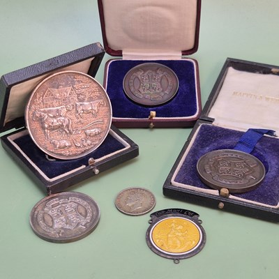 Lot 1173 - A large silver medallion for Yedingham and...