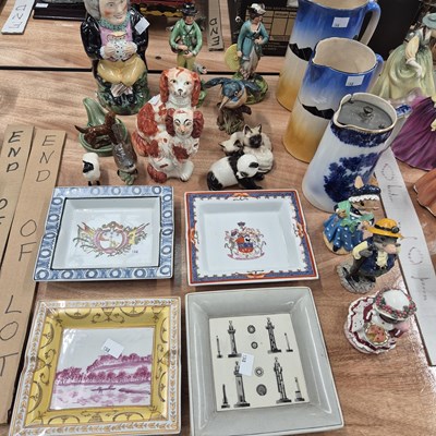 Lot 947 - A group of decorative figures and ornaments, etc.