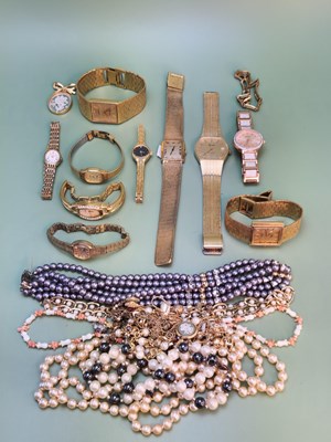 Lot 1214 - A pair of 9ct gold pearl drop earrings, two...