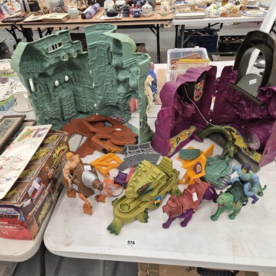 Lot 976 - A collection of vintage 'Masters of the...