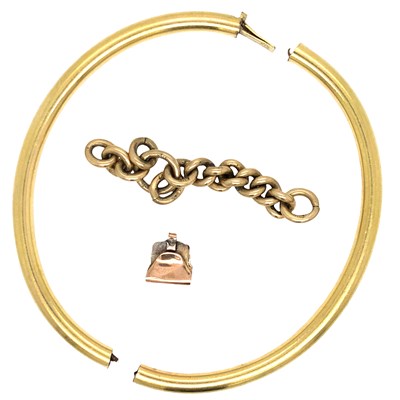 Lot 1221 - Gold: approximately 17ct, 6.57g, 9ct, 0.39g,...