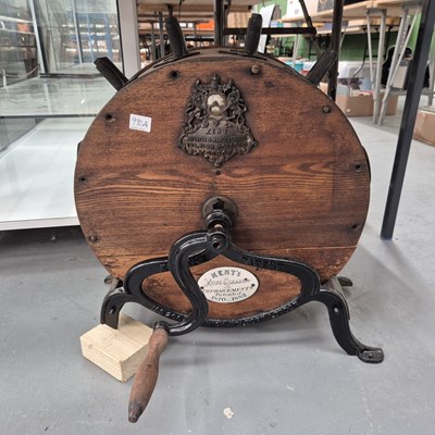 Lot 990a - A rotary steel knife cleaner by Kent's