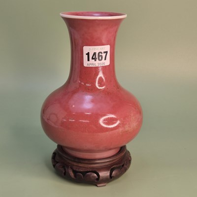 Lot 1467 - A small Chinese vase with red and pink glaze,...